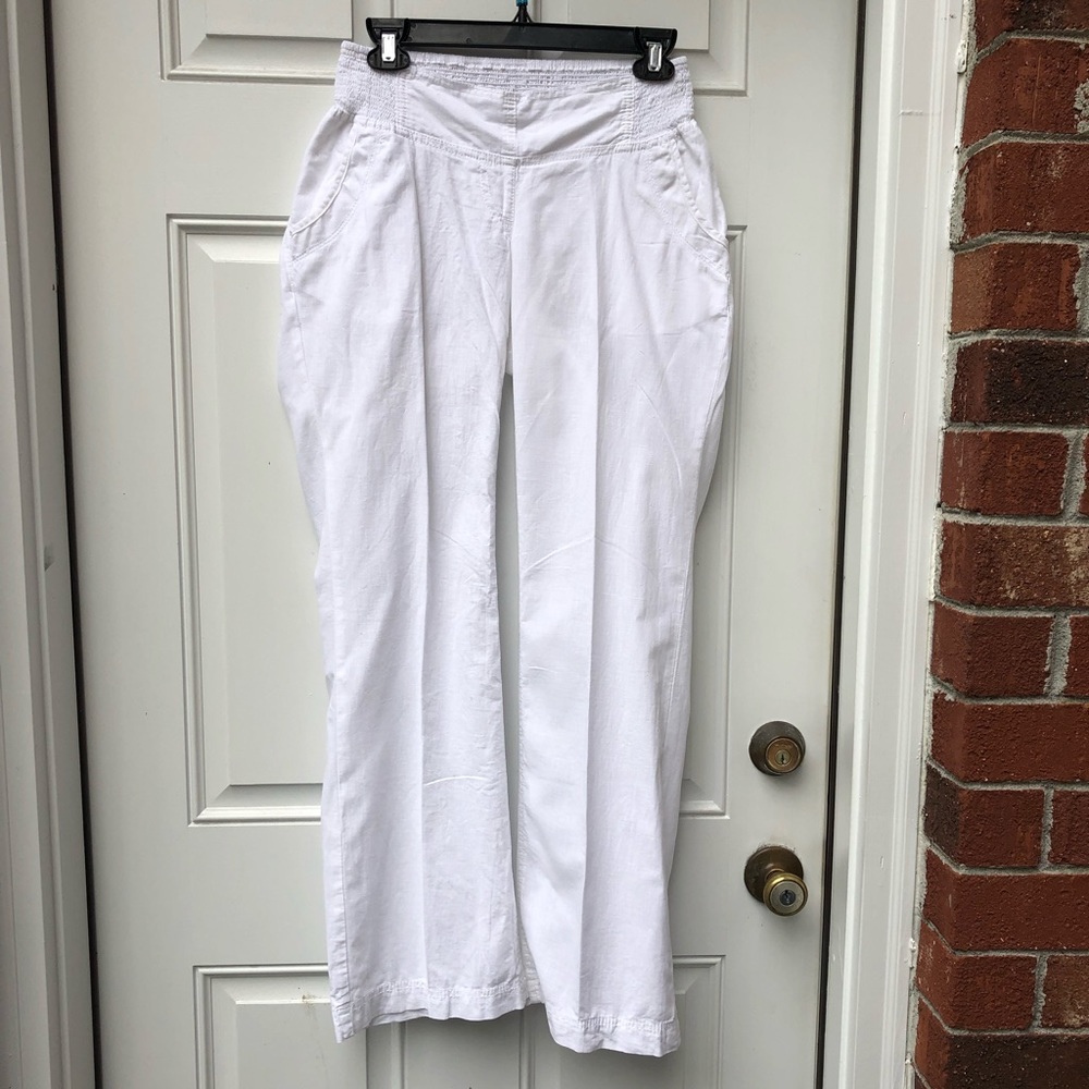 ⚡️Motherhood White Pants